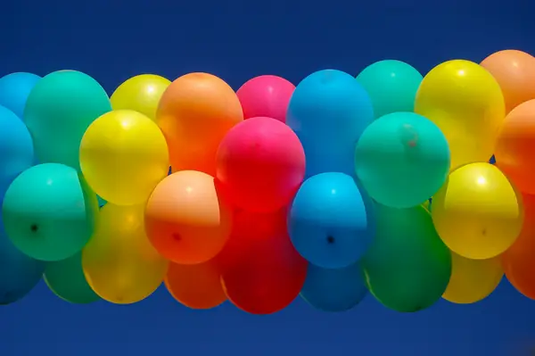 Decoración con globos de colores